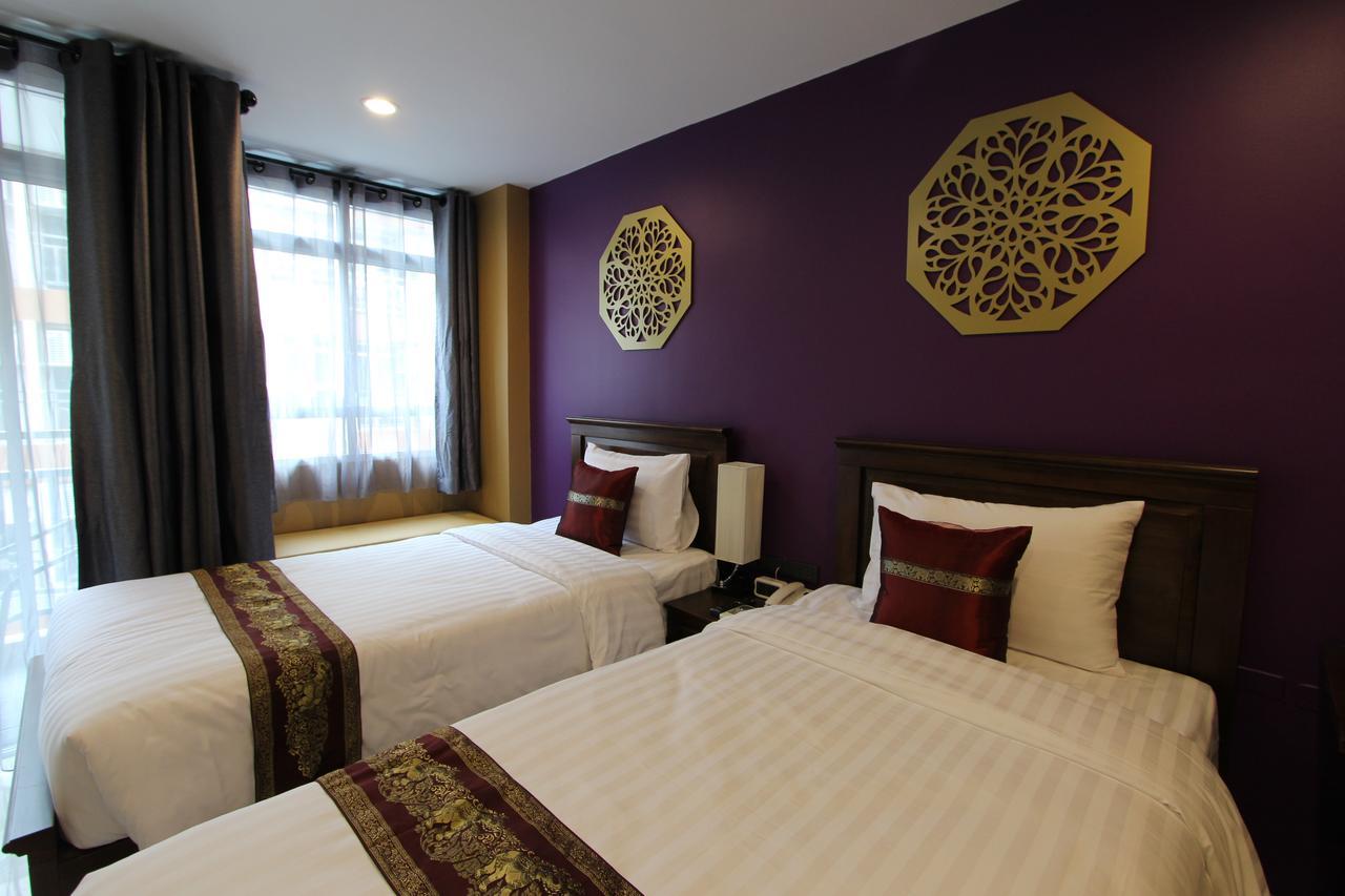 Le Bangkok Hotel Esterno foto