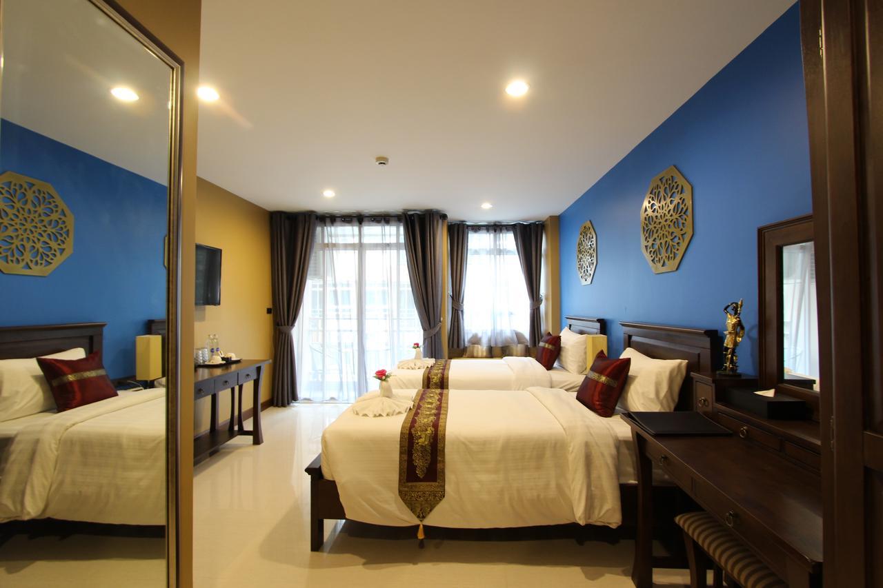 Le Bangkok Hotel Esterno foto