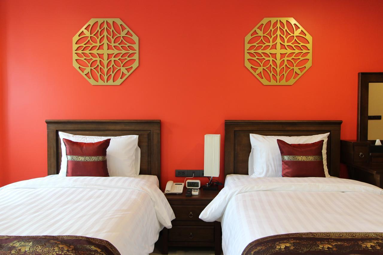 Le Bangkok Hotel Esterno foto